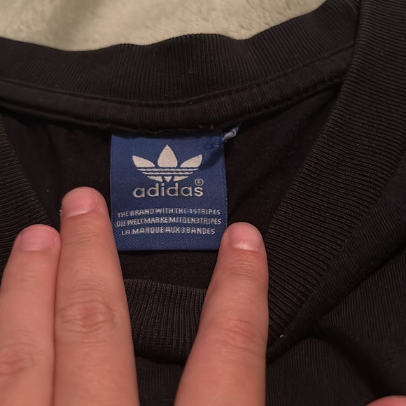 Adidas shirt - Picture 3 of 4